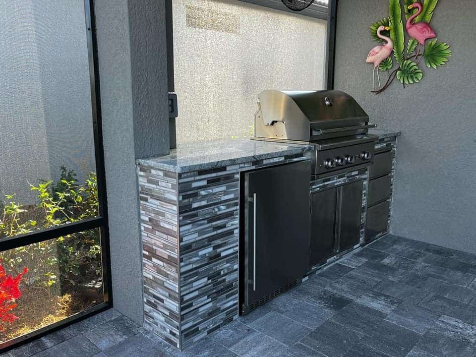 Outdoor Kitchen